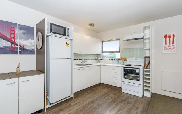Awesome Christchurch Apartment