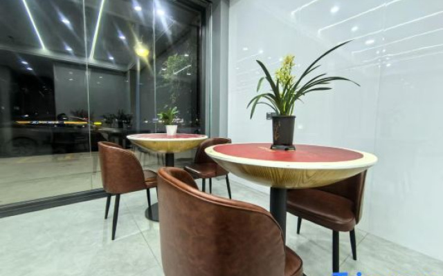 Huaiji Wangjiangxuan Homestay (Commercial Pedestrian Street Branch)