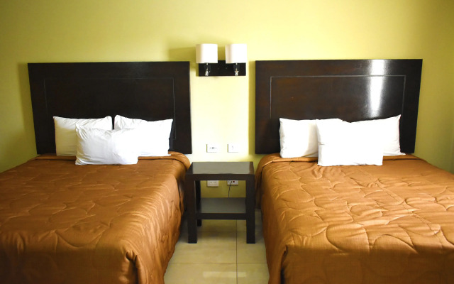 El Camino Hotel & Suites