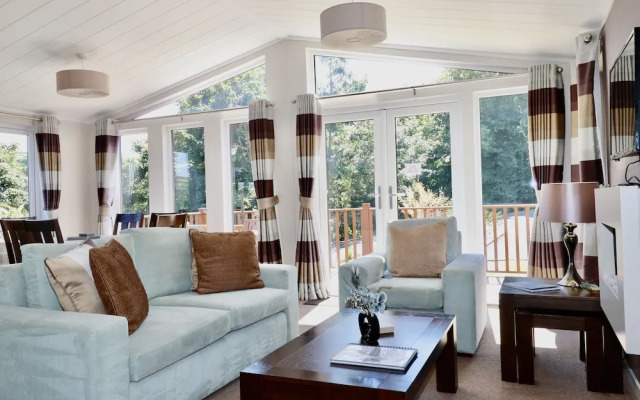 23 Bossiney Bay