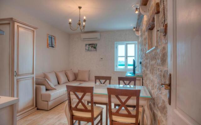 Piazza Apartments 1