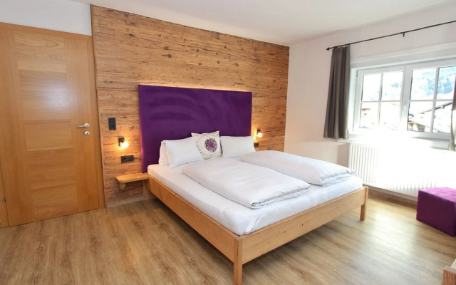 Magnificent Chalet in Kaprun With Balcony and Mountain Views