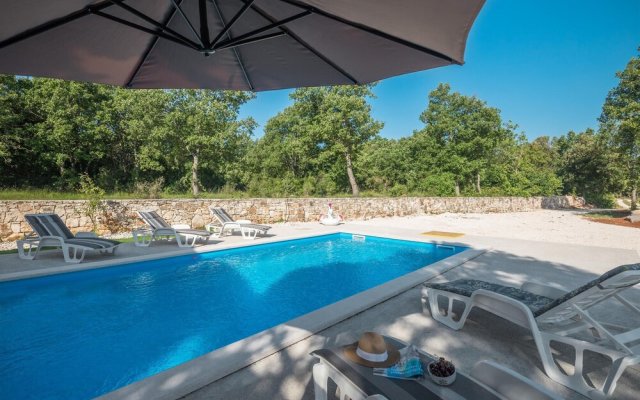 Stunning Home in Rovinj With Wifi, Outdoor Swimming Pool and 3 Bedrooms