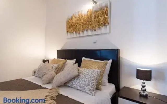 Apartments Nana