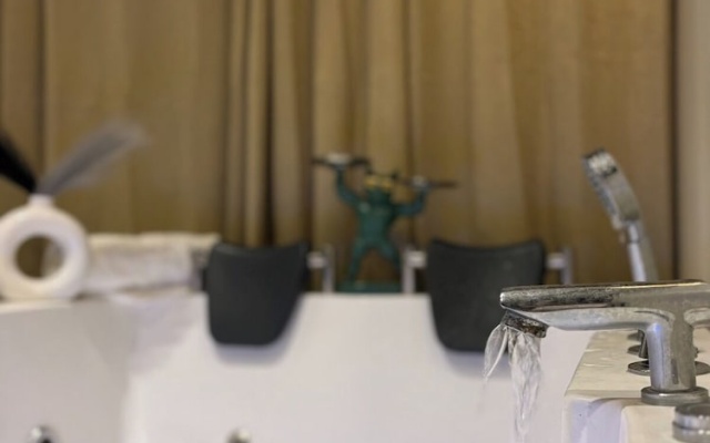 Namaste B&B With Jacuzzi I Noida