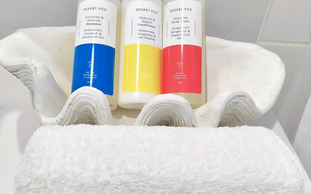 Palm Cove Beach Retreat - 1st Floor