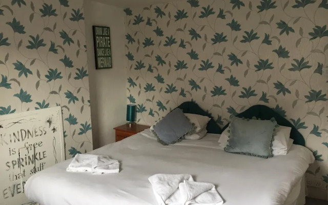 The Victoria Hotel