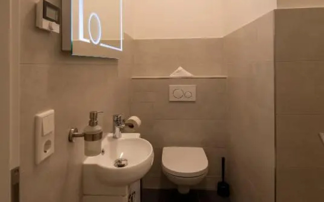 PS5+55 Zoll 4K Fernseher - Gaming Apartment