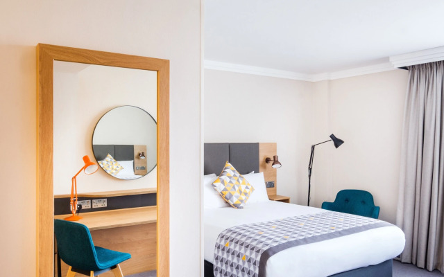 Holiday Inn High Wycombe M40, Jct. 4 by IHG