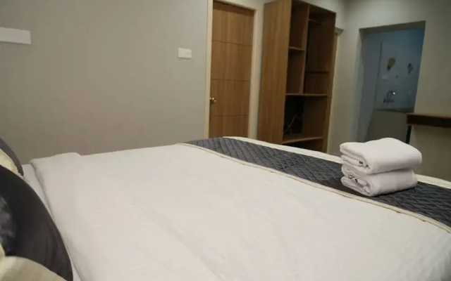 Elegant Residency