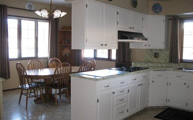 Country Comfort Bed & Breakfast