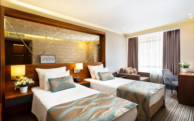 Artur Hotel