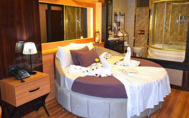 Gumus Palace Suites