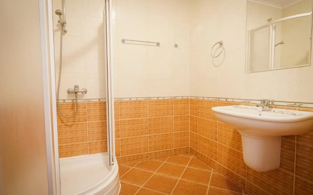 Hostel Coral City