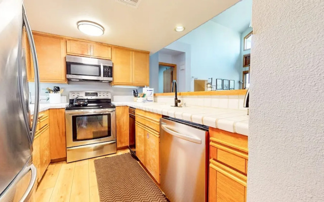 Snowcreek V #874 3 Bedroom Condo by RedAwning
