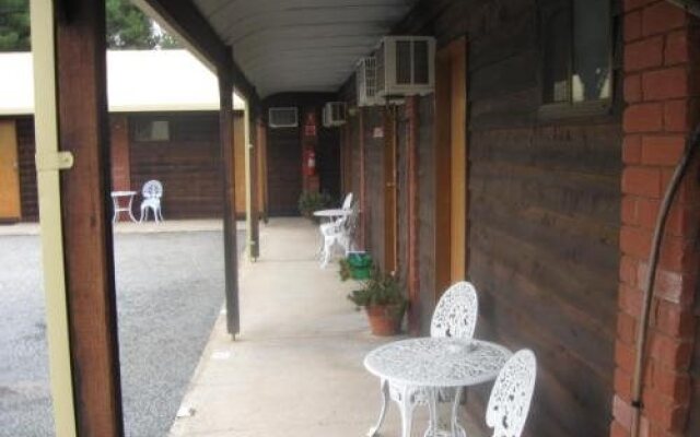 Country Roads Motor Inn Narrandera