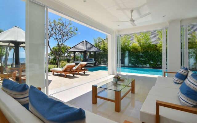 Villa Lovina Beach 2