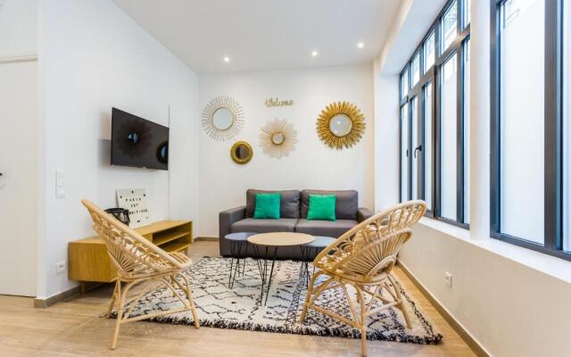 CMG Boulevard Voltaire / Truillot D