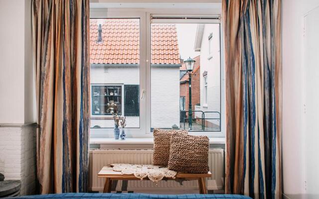 West 7