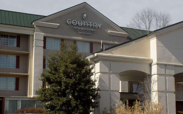 Country Inn & Suites by Radisson, Fredericksburg South (I-95), VA