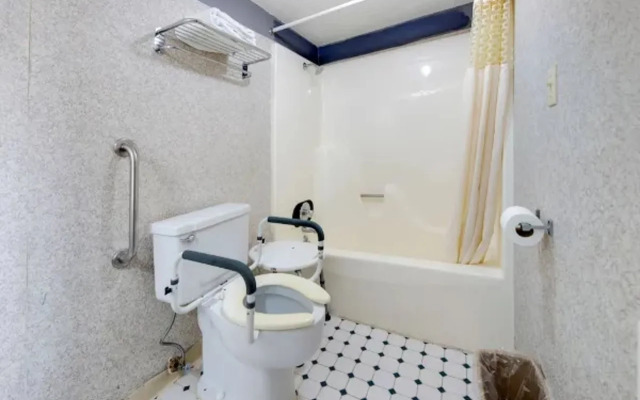 OYO Hotel Mt. Vernon KY - Renfro valley/I-75