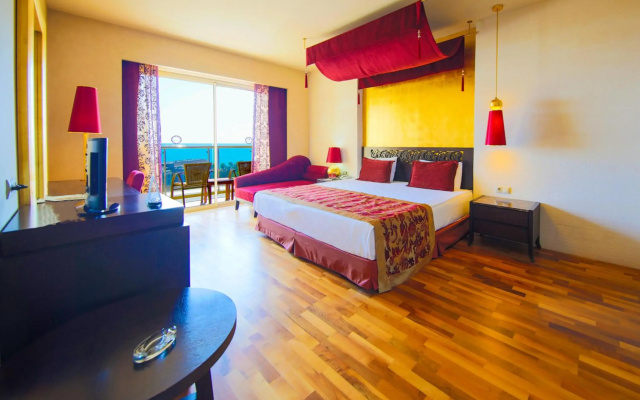 Отель Horus Paradise Luxury Resort & Club
