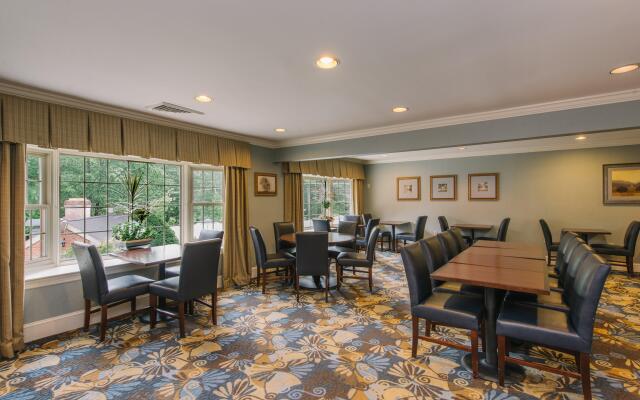 Holiday Inn Express & Suites Merrimack