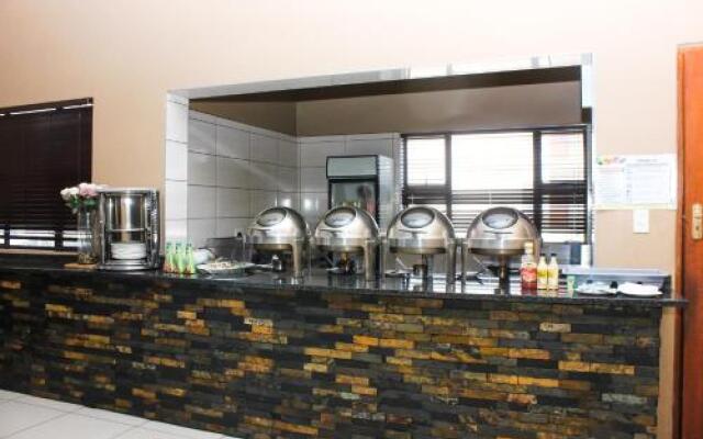 Vahlavi Guest House