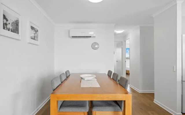 Beachside 3-bed With Bbq, Pool, Gym