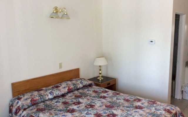 Embassy Motel
