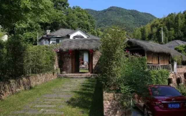 Qingluo Xiaoshe