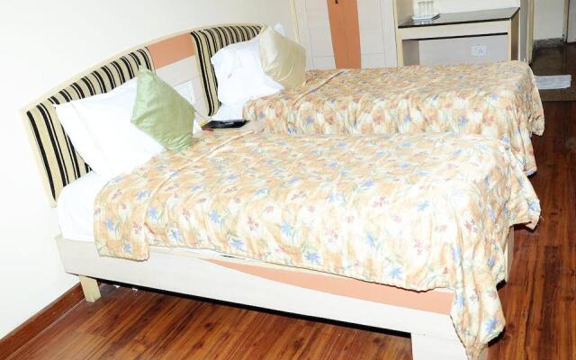 Hotel Yatri Nivas