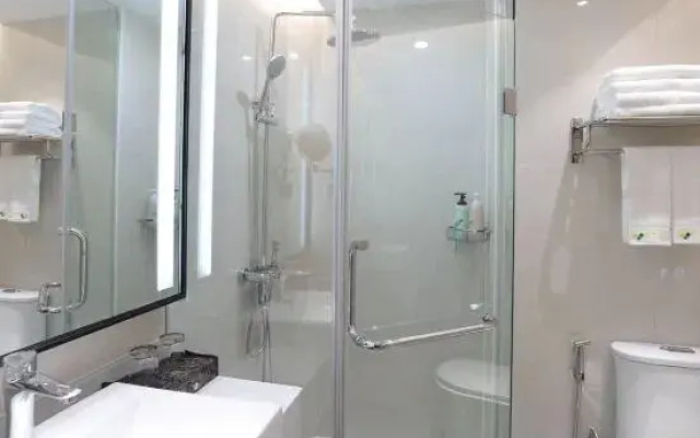 Taojiang Xindi Hotel