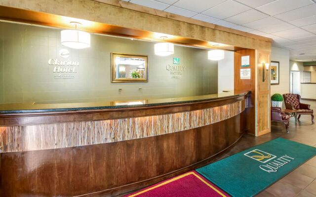 Chester Hotel & Conference Center