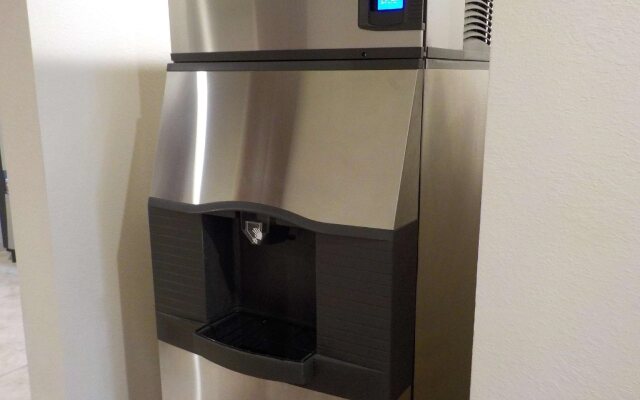 SureStay Hotel by Best Western Whittington Rend Lake