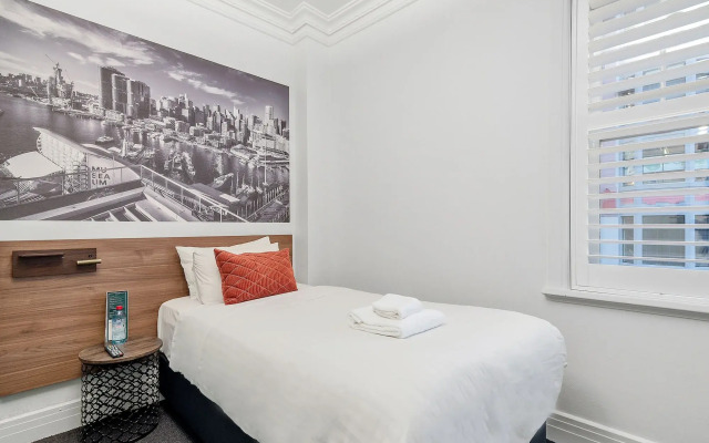 Criterion Hotel Sydney