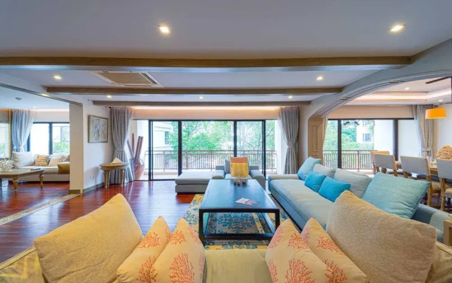 4 Bed Beachfront Condo SP43