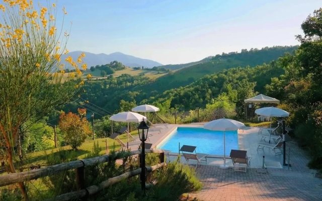 Villa in Marche With Pool & Panoramic Views