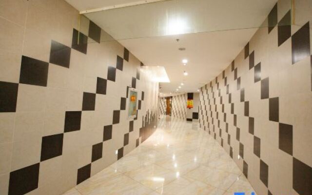 Yantai Venice Fashion Theme Hotel
