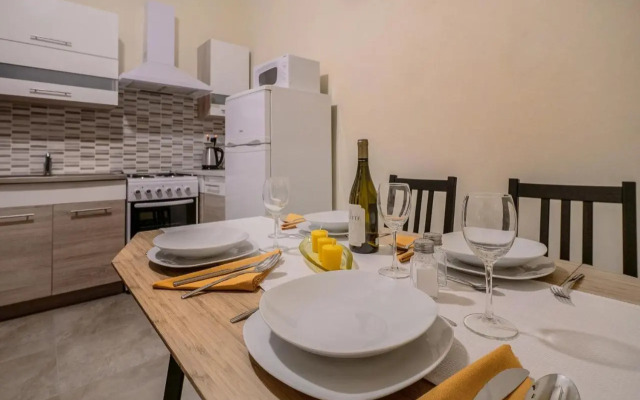 Valletta Main Street Apartment
