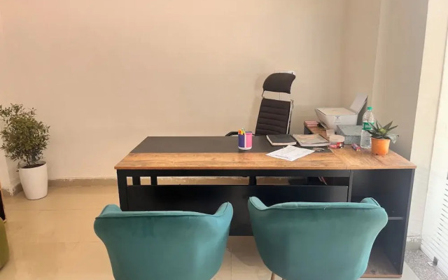 Apna Homes Stay and Hotel I Gurugram