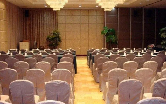 Jincheng Guangdong International Hotel - Tieling