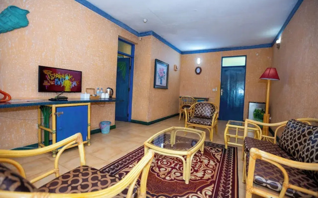 Beach comber hotel and aprtments