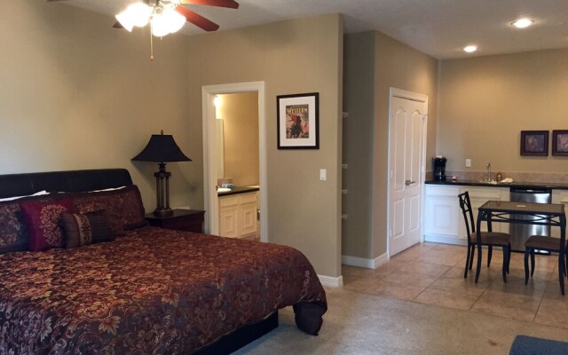 Southern Empress Lakeside Condominiums