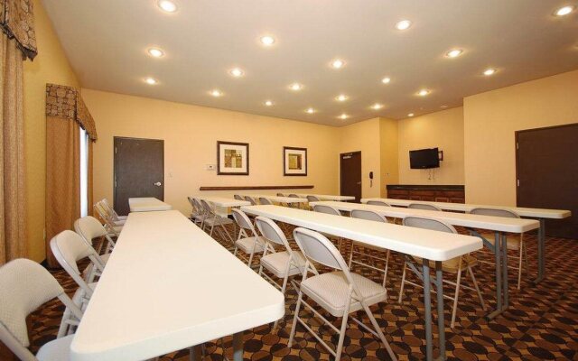 Hampton Inn & Suites Borger