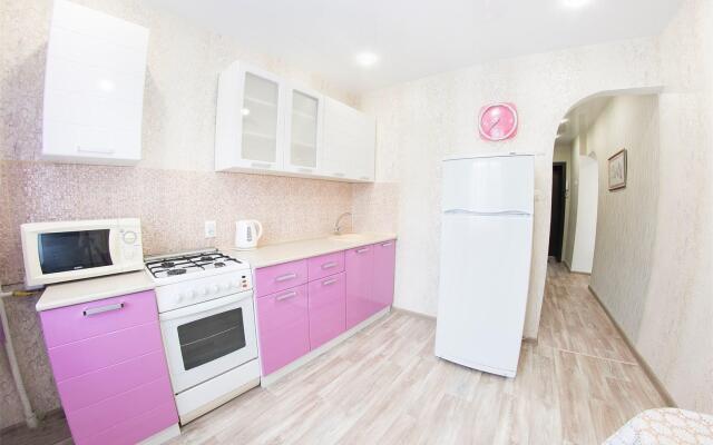 Огни Саратова на улице Чапаева