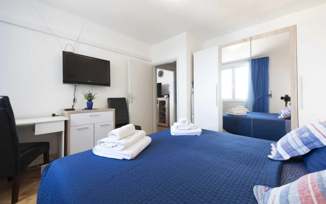 Blue Harmony Sea View Apartment