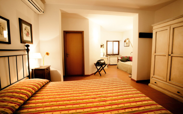 Antico Casale Di Scansano Residence