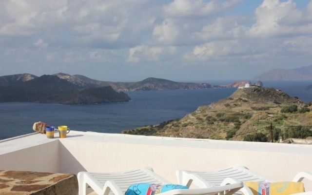 Efis Apartments