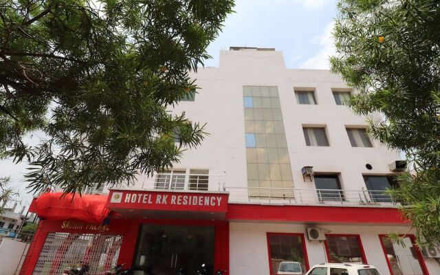 OYO 6993 Hotel Rk Residency